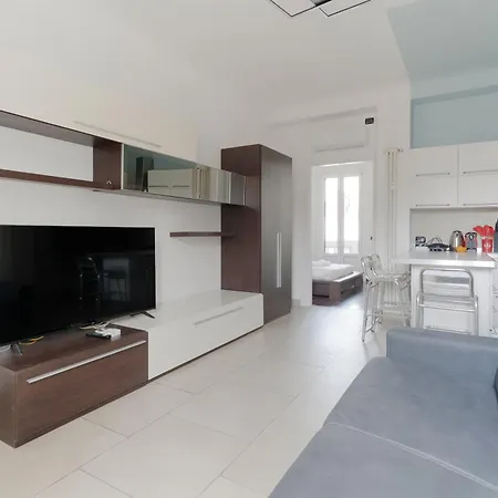 Guesthost - Brenta M3 Balcony Apartamento *